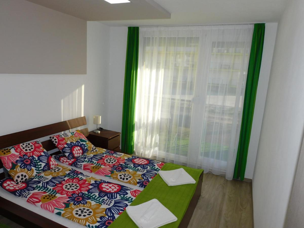 Katamaran Apartment Siofok Exterior photo