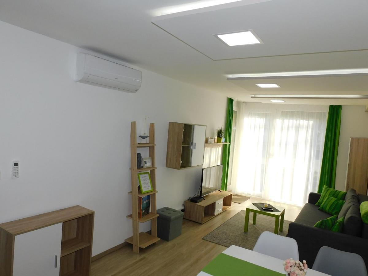 Katamaran Apartment Siofok Exterior photo